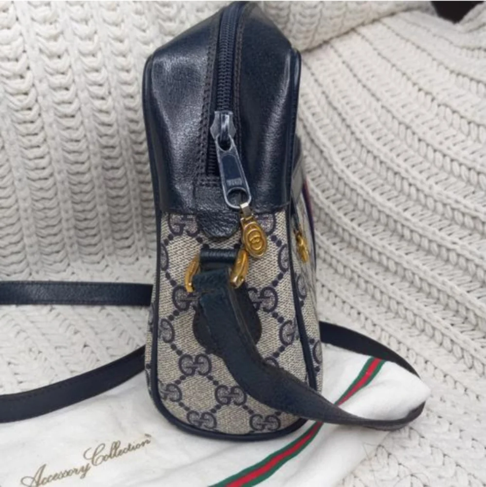 Authentic Vintage Gucci GG Monogram Supreme Sherry Web Ophidia Camera Crossbody - Picture 5 of 10